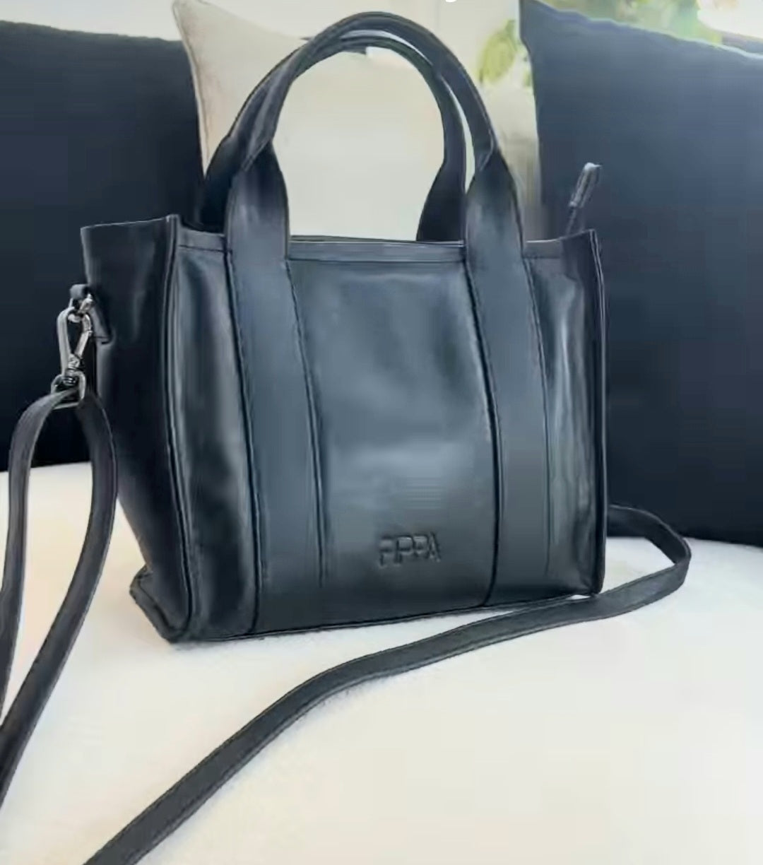 Totally In Tote - Black