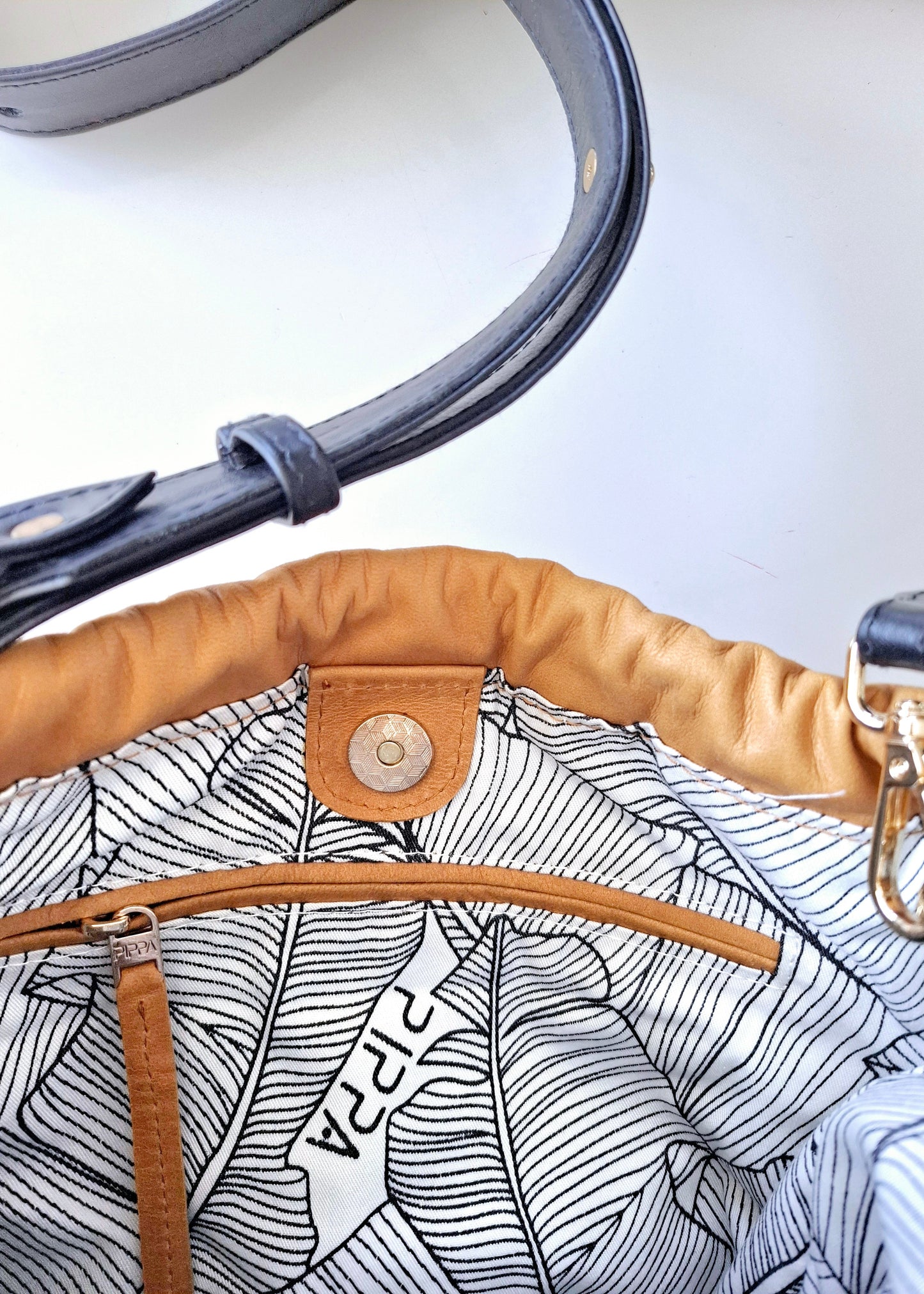 Bucket Bag - Black Cow Hide